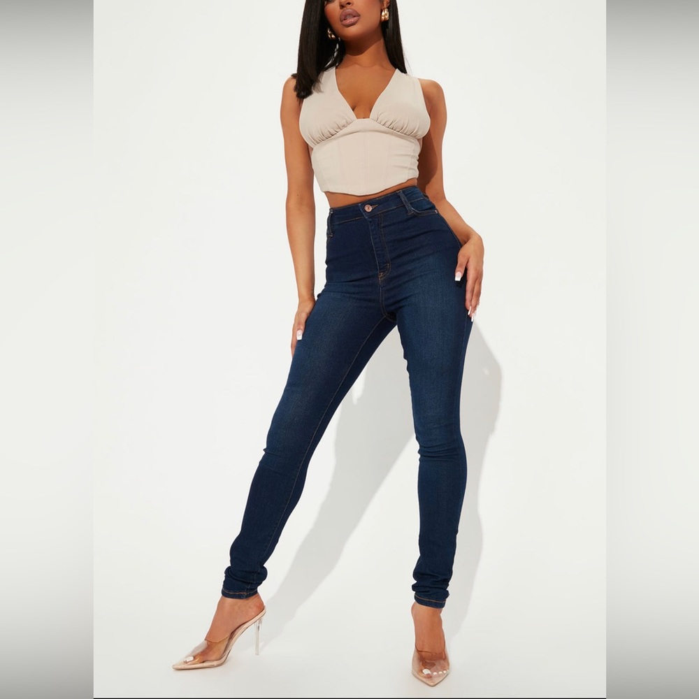 FASHION NOVA : Supernatural High Rise Jeans